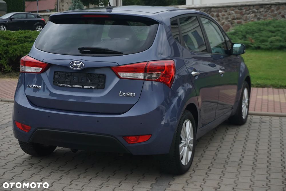 Hyundai ix20 1.4 blue Style - 14