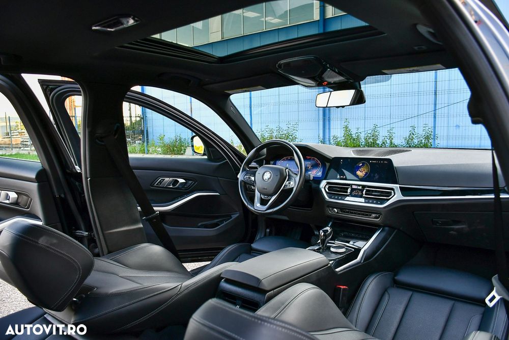 BMW Seria 3 330i xDrive AT - 20
