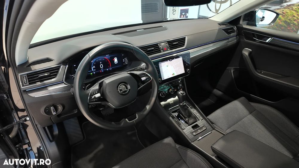 Skoda Superb 2.0 TDI DSG Ambition - 20