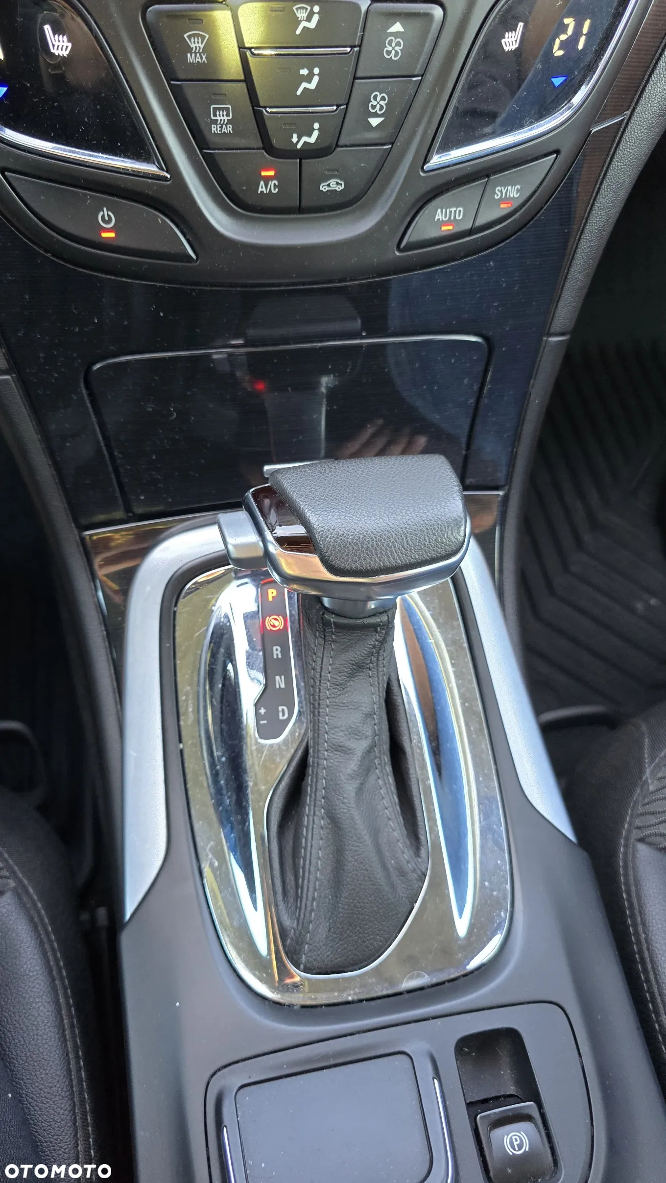 Opel Insignia 2.0 CDTI Country Tourer - 11