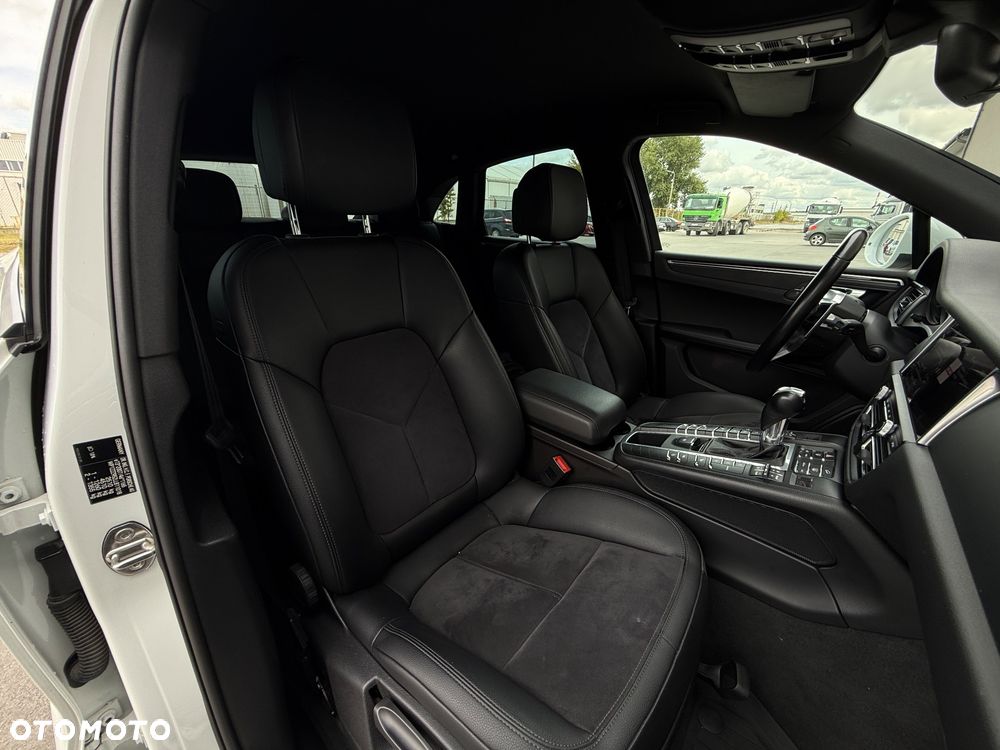 Porsche Macan PDK - 40