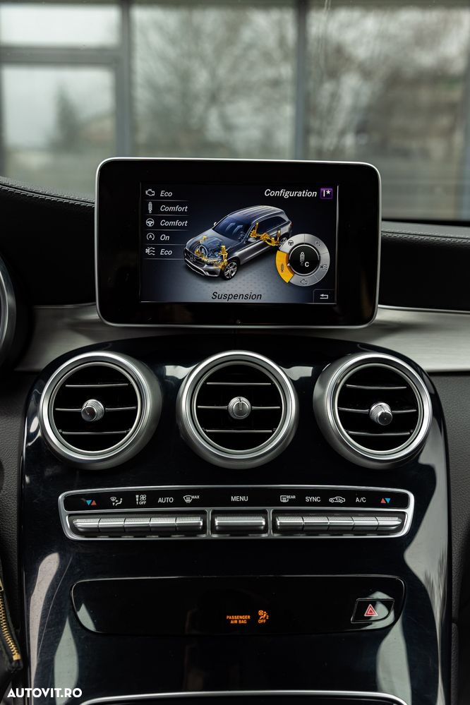 Mercedes-Benz GLC - 11