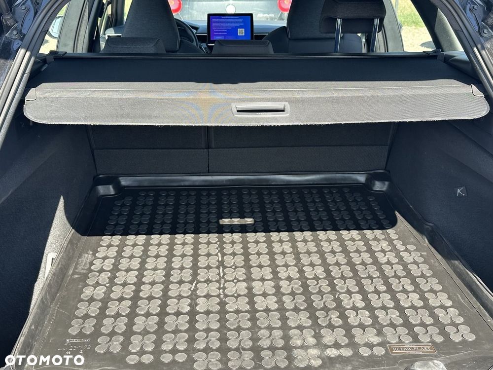 Toyota Corolla 1.8 Hybrid Comfort - 16