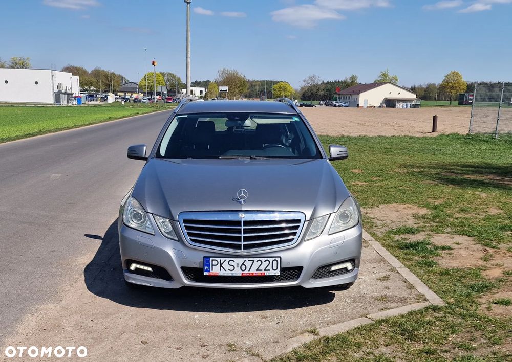 Mercedes-Benz Klasa E 350 CDI 4-Matic BlueEff Elegance - 2