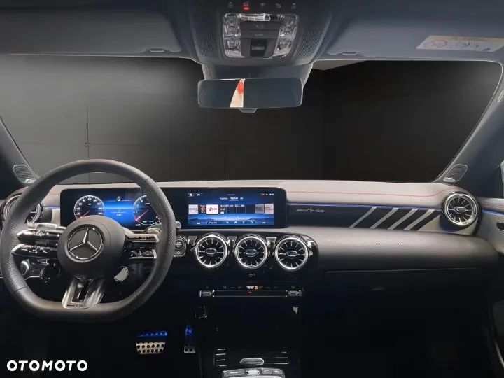 Mercedes-Benz CLA - 5