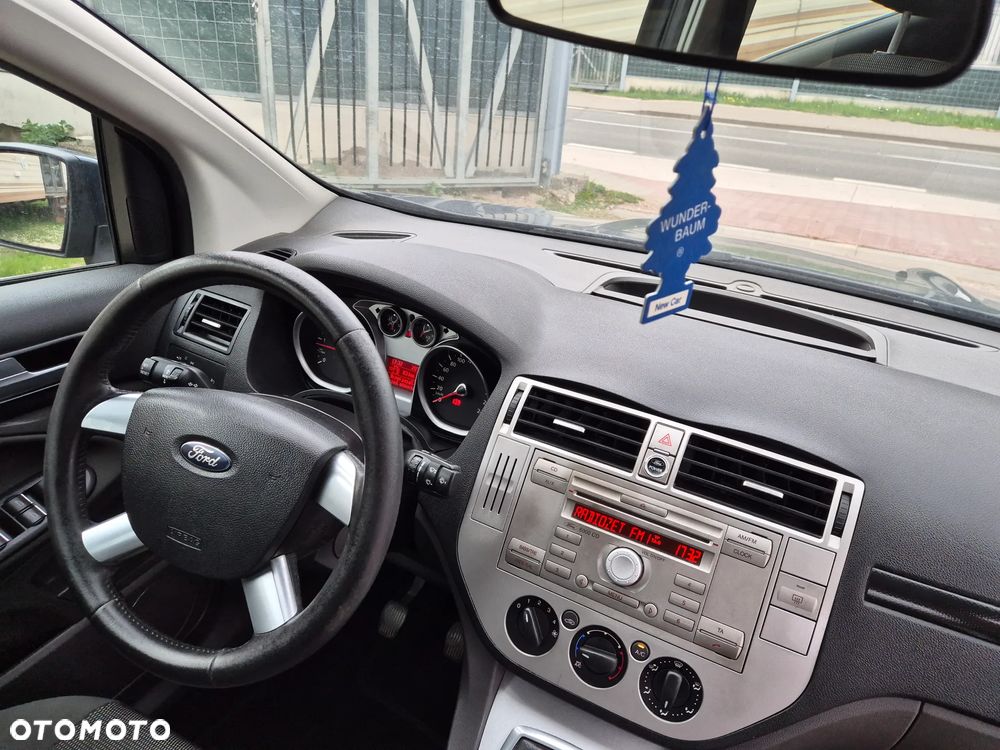 Ford Kuga 2.0 TDCi 4x4 Trend - 17