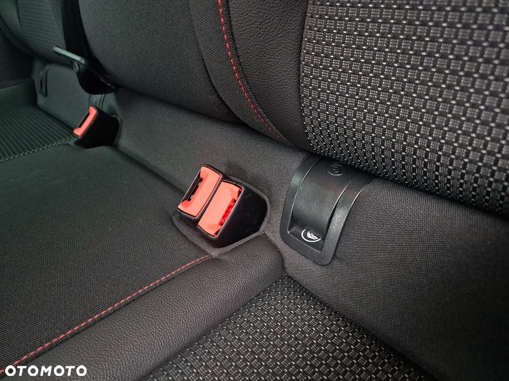 Seat Leon 1.8 TSI FR Black S&S - 23