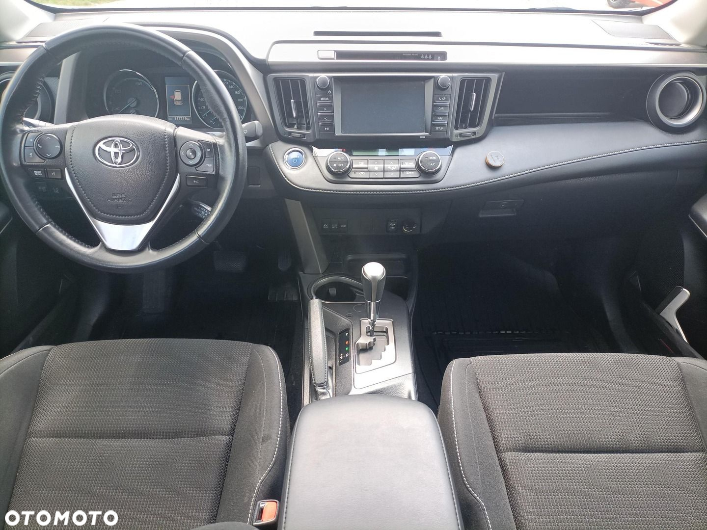 Toyota RAV4 Hybrid Premium 4x2 - 9