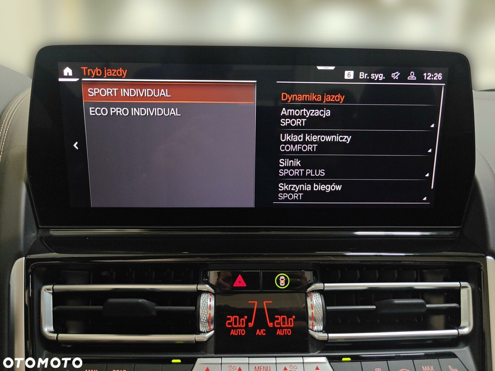 BMW Seria 8 840i - 27