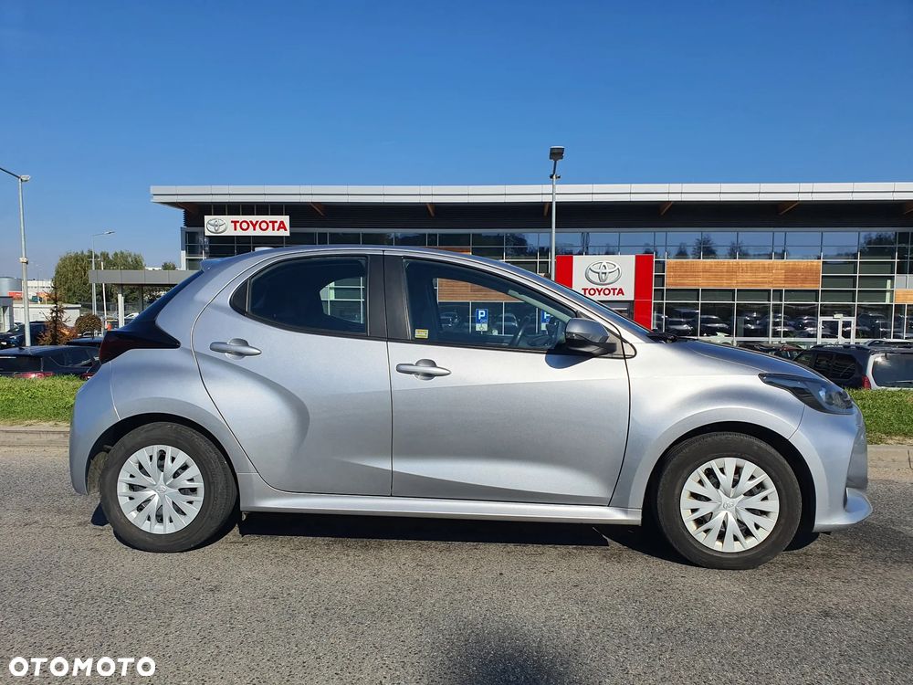 Toyota Yaris - 6
