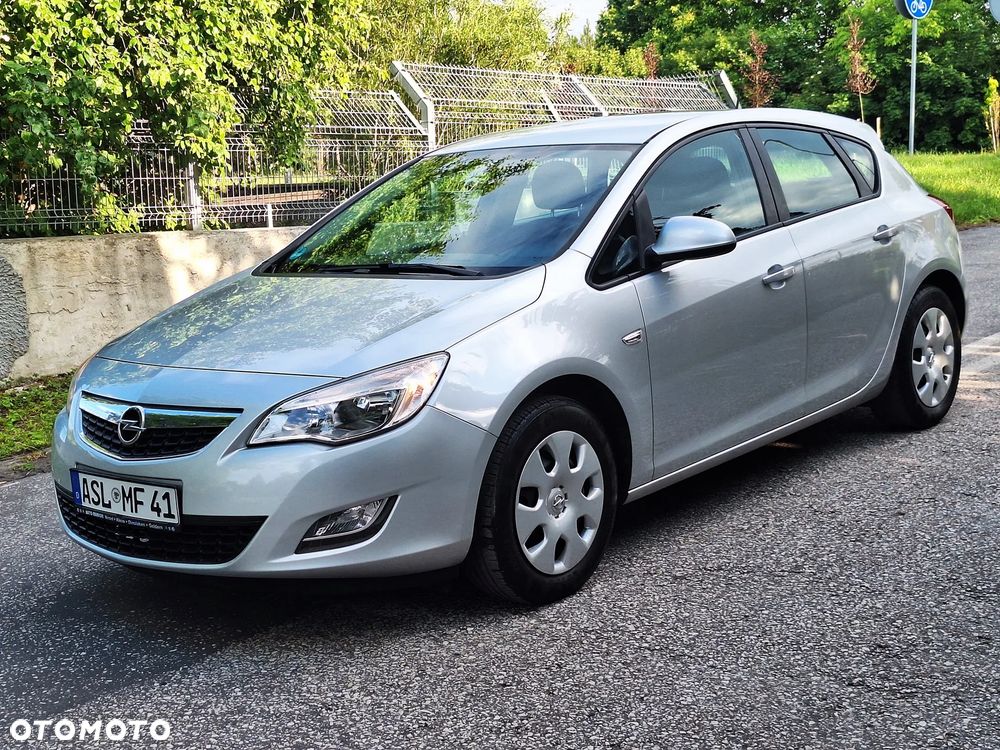 Opel Astra 1.4 Selection - 11