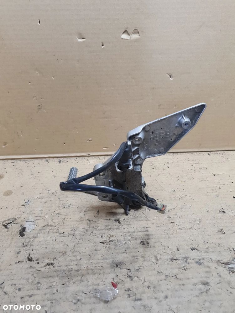 SUZUKI SV 650 2003 Set Prawy Kierowcy - 3