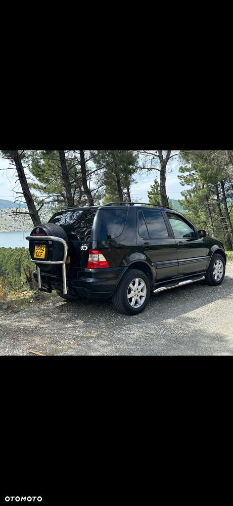 Mercedes-Benz ML - 8