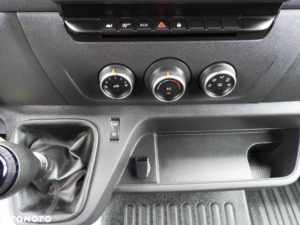 Renault MASTER PLANDEKA 10 PALET WEBASTO TEMPOMAT LEDY PNEUMATYKA KLIMATYZACJA  165KM - 36