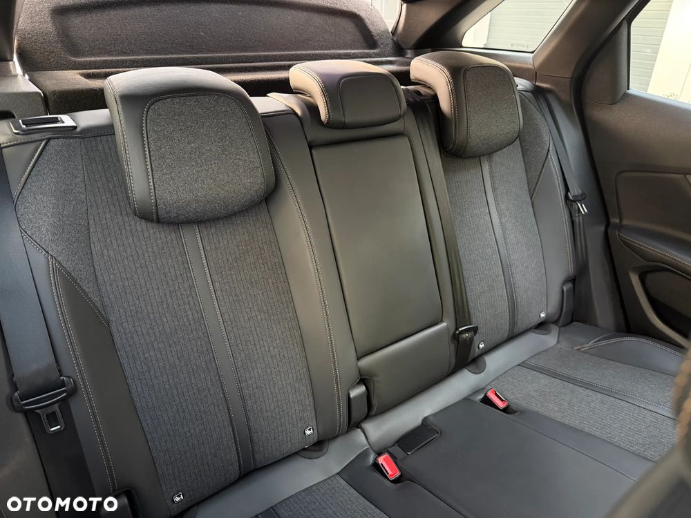 Peugeot 3008 1.6 BlueHDi Allure S&S - 22