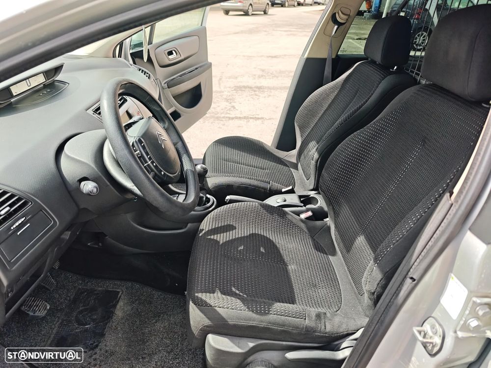 Citroën C4 1.6 HDi Exclusive - 8