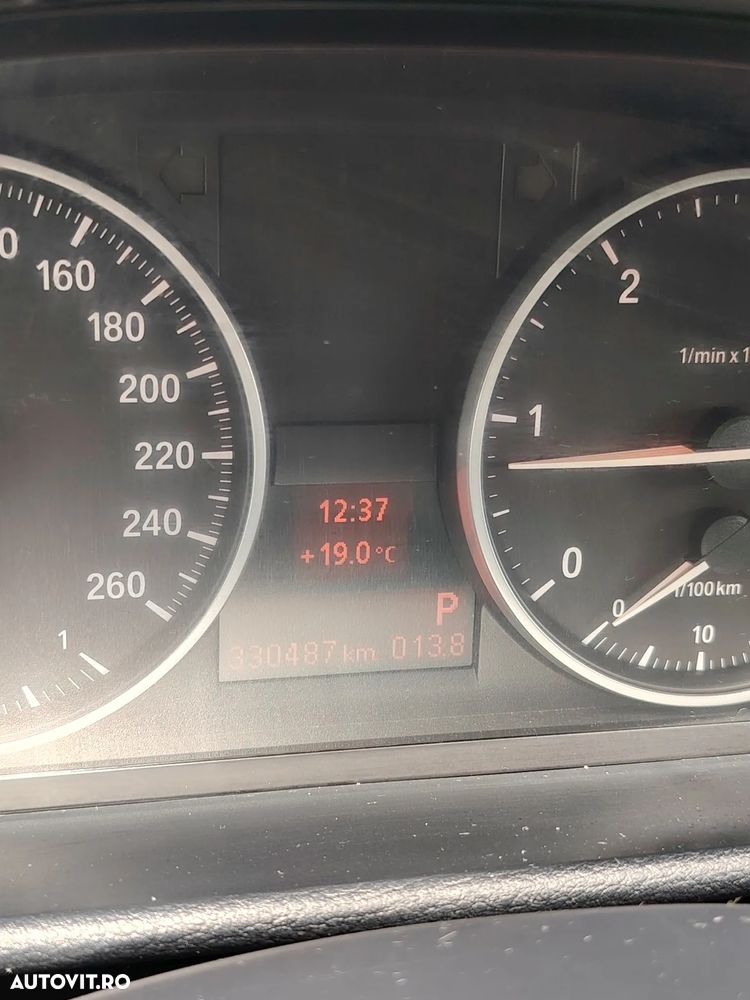 BMW X1 xDrive18d Aut. - 9