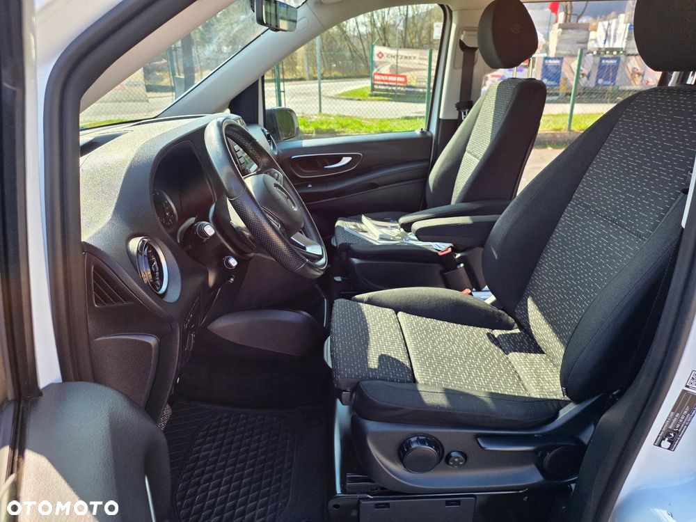 Mercedes-Benz Vito Tourer L2 Select 4x4 9G-Tronic 447.703 - 2
