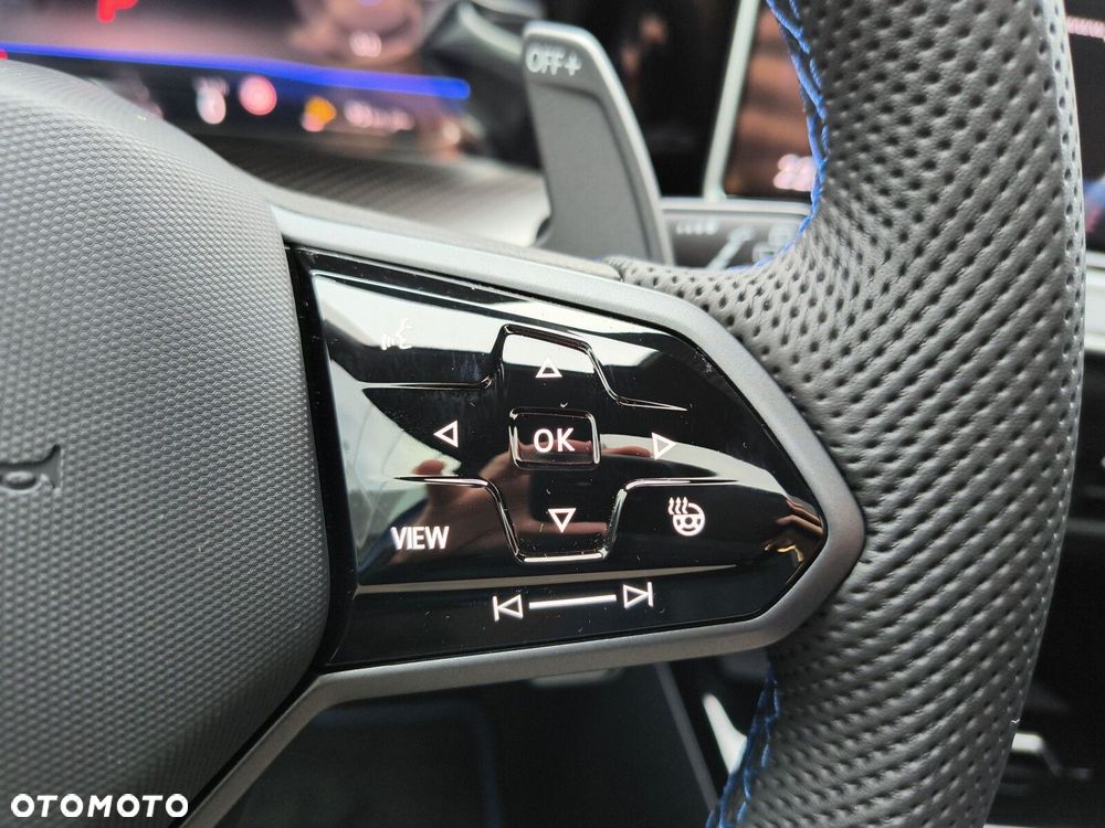 Volkswagen Golf Variant 2.0 TSI 4Motion R - 20