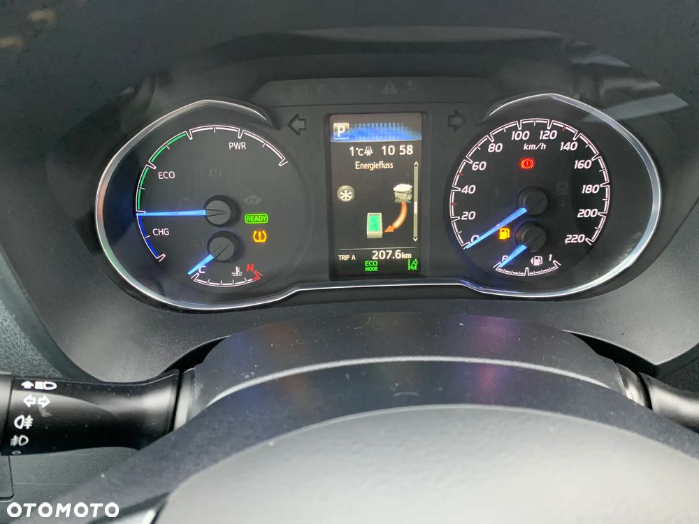 Toyota Yaris 1.5 VVT-i Y20 Team Deutschland - 16