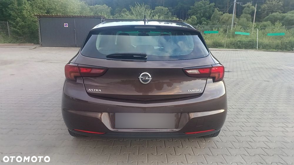 Opel Astra 1.4 Turbo Edition - 10
