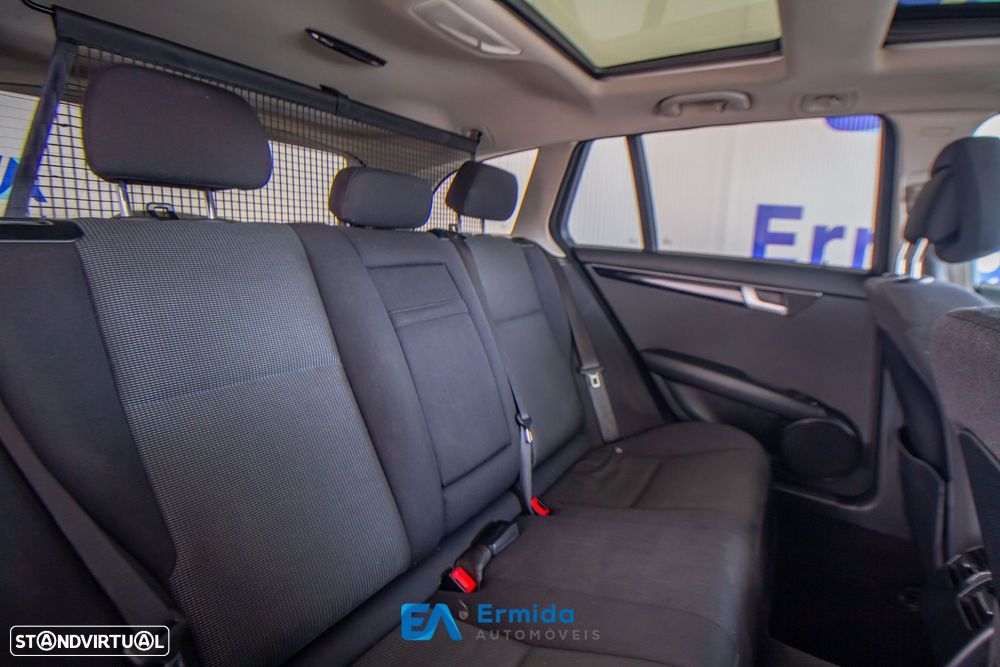 Mercedes-Benz C 220 CDi Avantgarde BlueEfficiency - 25