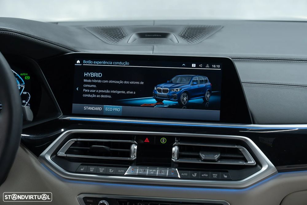 BMW X5 xDrive45e - 52