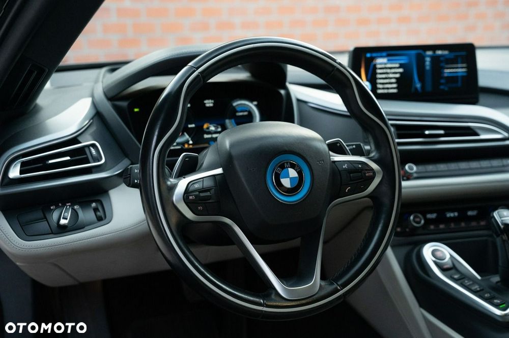 BMW i8 Standard - 10