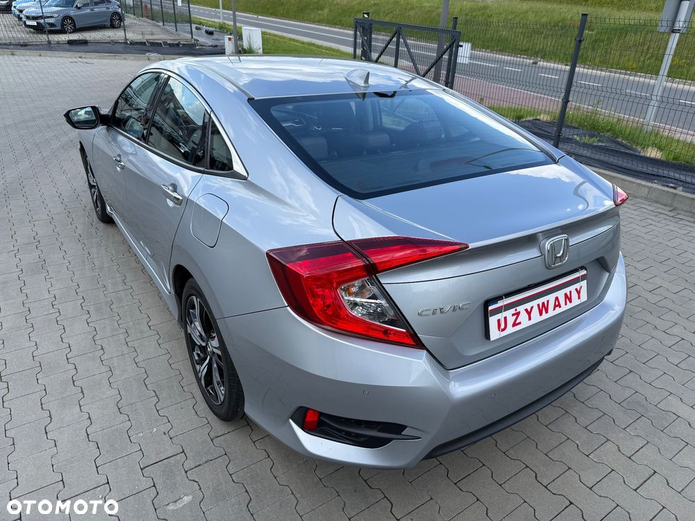 Honda Civic 1.5 T Elegance - 20