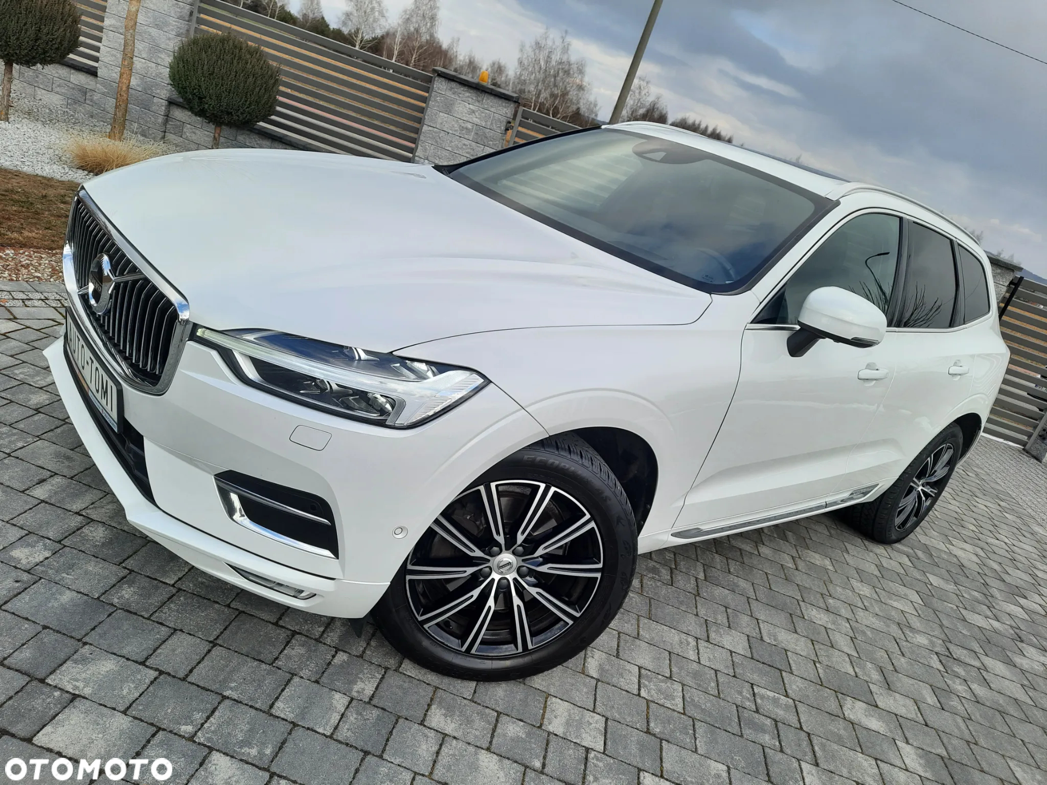 Volvo XC 60 - 4