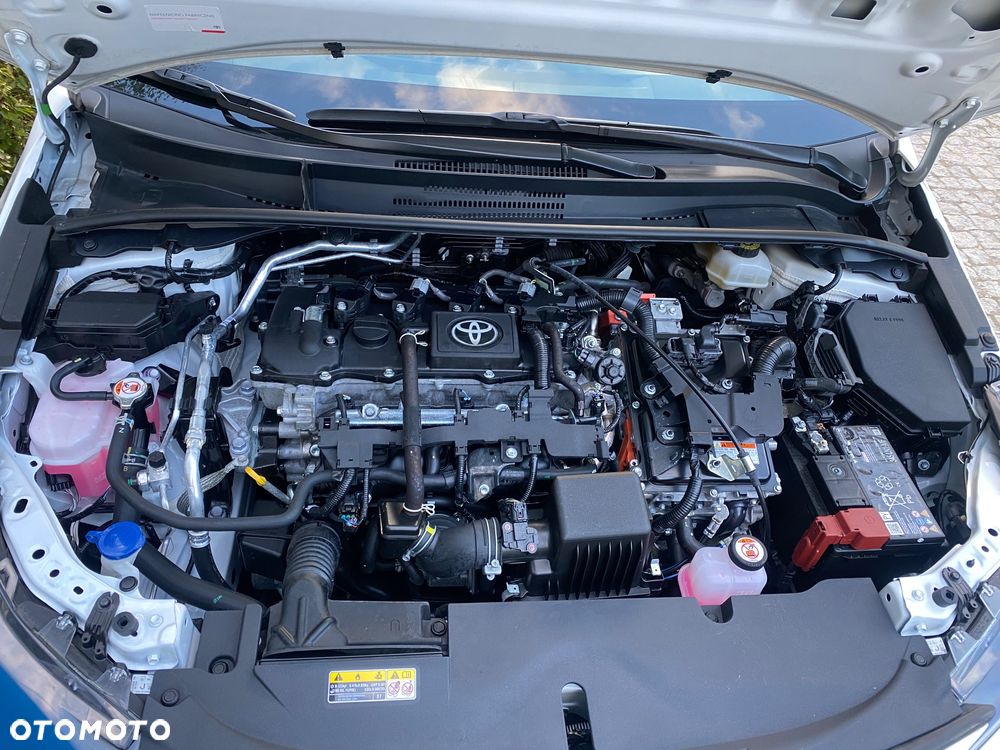 Toyota Corolla 1.8 Hybrid Comfort - 29