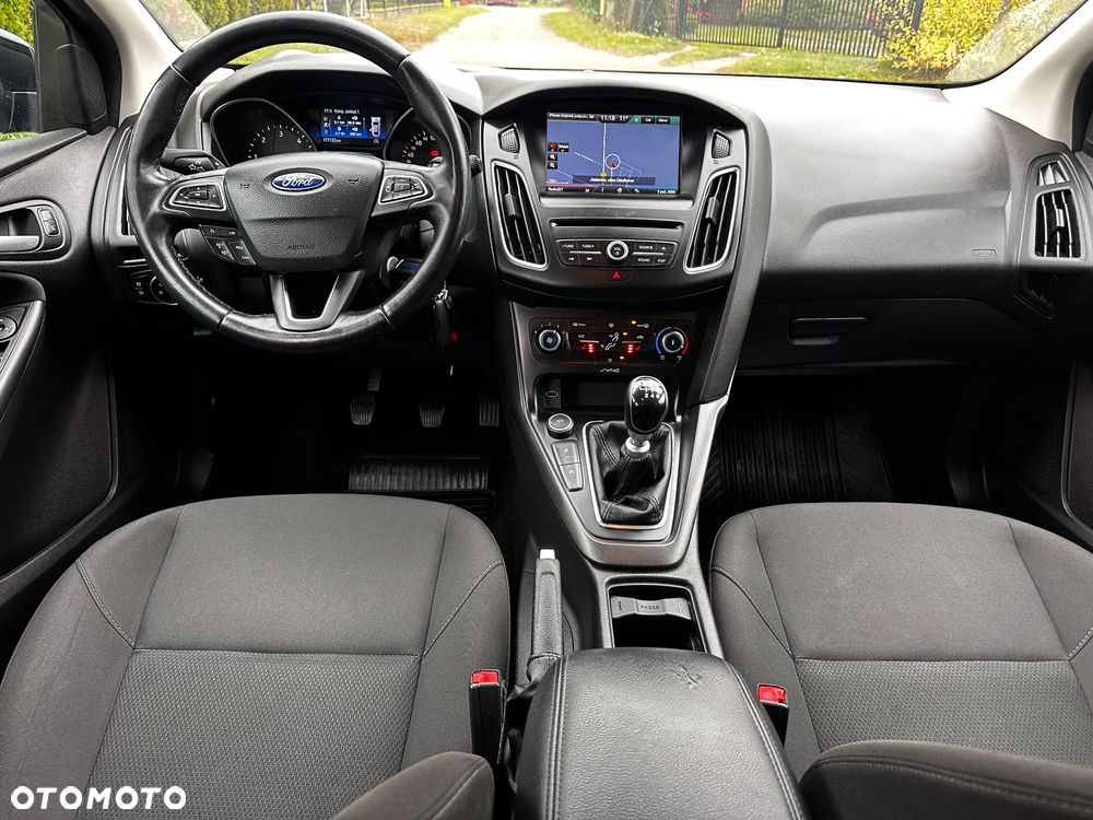 Ford Focus 1.5 TDCi DPF Start-Stopp-System Titanium - 29