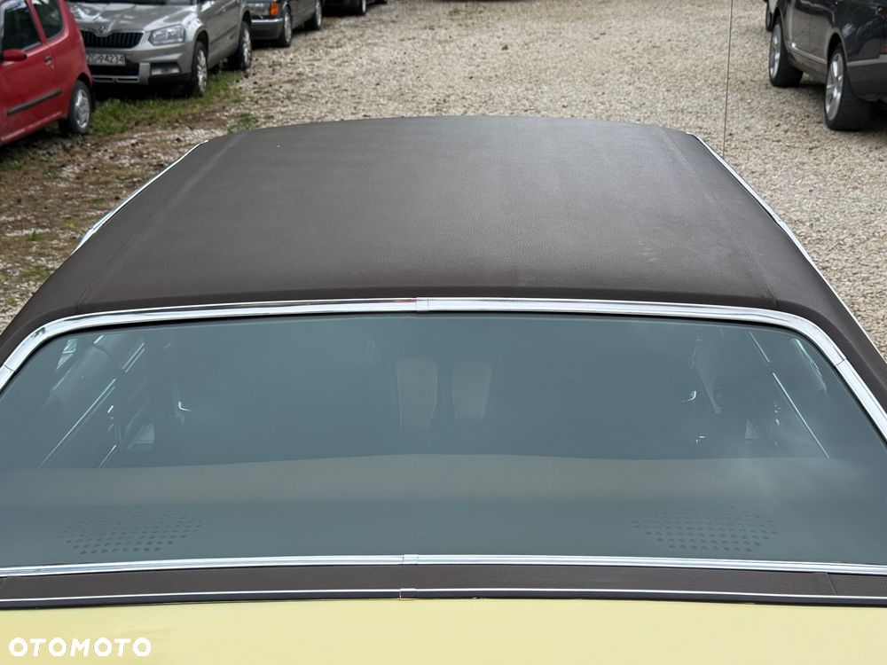 Mercury Marquis - 25