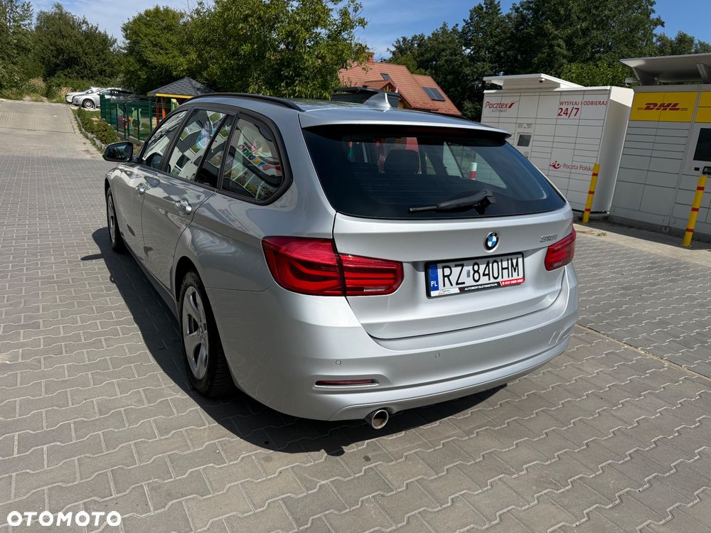 BMW Seria 3 318i Advantage - 7