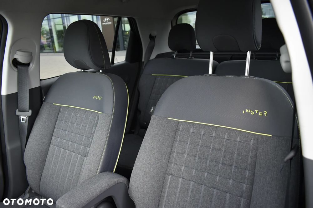 Hyundai Inster 49kWh Cross Smart - 19