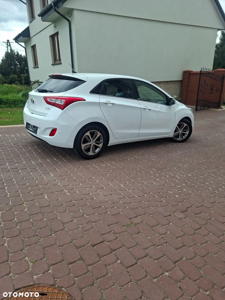 Hyundai i30 1.4 Passion - 4
