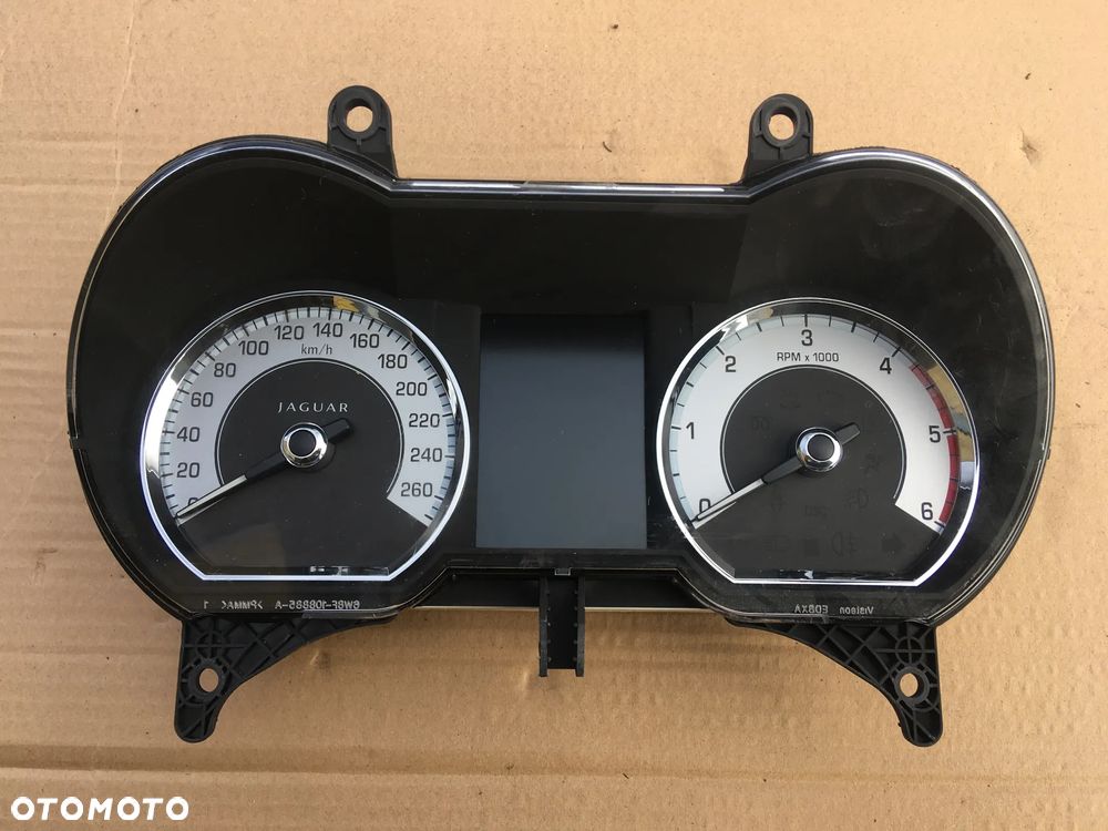 Licznik LHD EUROPA EU 9X23-10849 Jaguar XF X250 3.0 D - 1