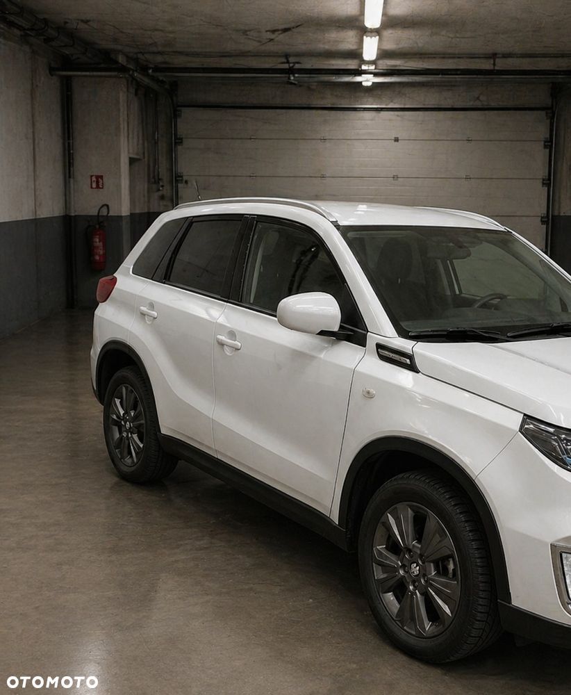 Suzuki Vitara 1.4 Boosterjet SHVS Premium 2WD - 4