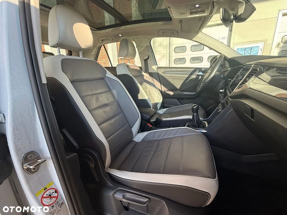 Volkswagen T-Roc 1.5 TSI GPF ACT Premium - 12