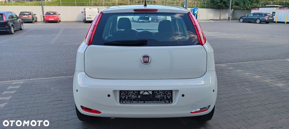 Fiat Punto Evo 1.4 8V Estiva Blue&Me - 15