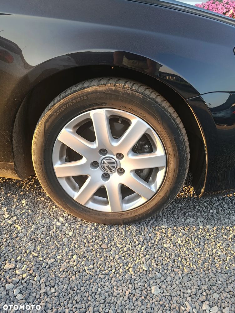 Volkswagen Passat 2.0 TDI DPF Comfortline - 3