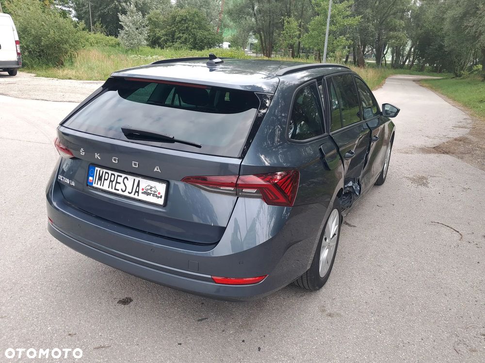 Skoda Octavia - 8