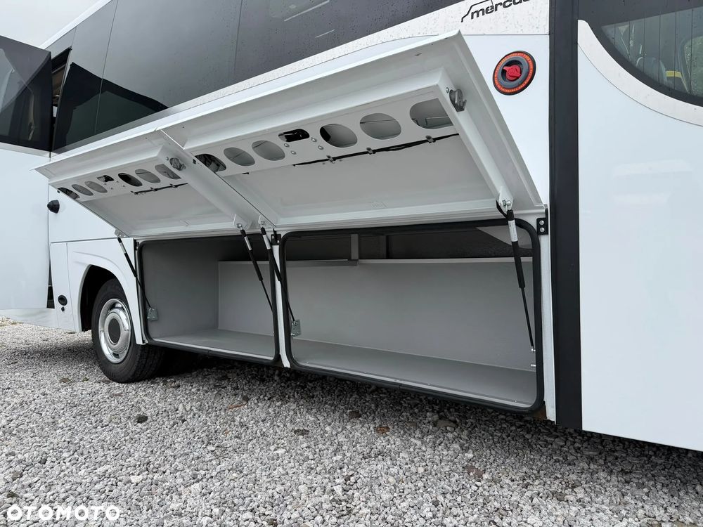 Mercedes-Benz Sprinter 519 - 5