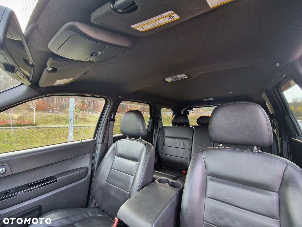 Ford Escape 3.0 XLT 4WD - 18