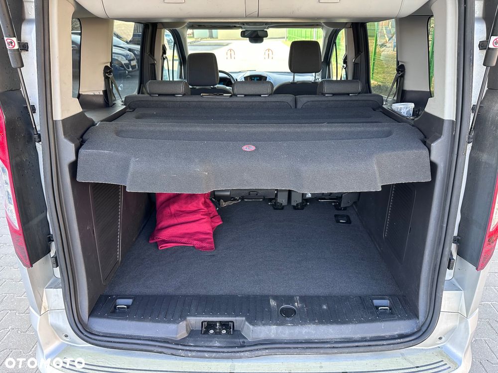 Ford Tourneo Connect 1.5 TDCi Start-Stop Titanium - 27