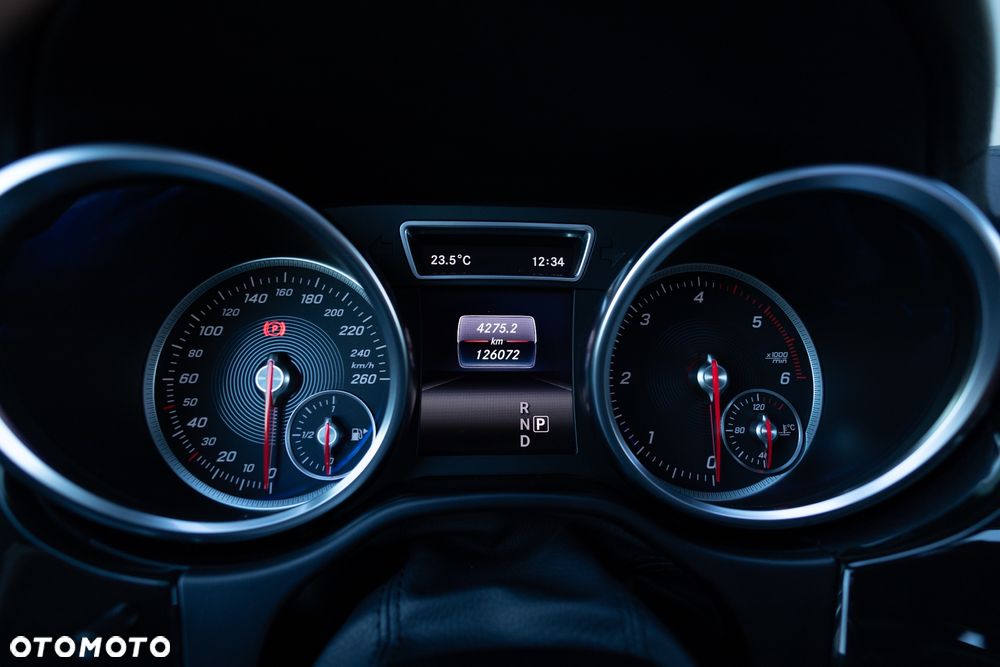 Mercedes-Benz GLS 350 d 4-Matic - 19