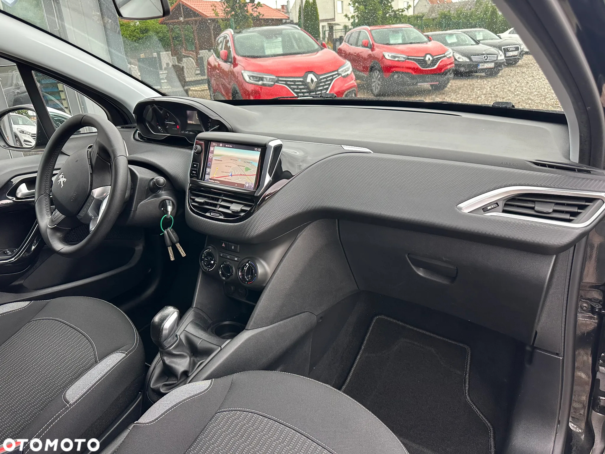 Peugeot 208 1.2 PureTech Style - 11