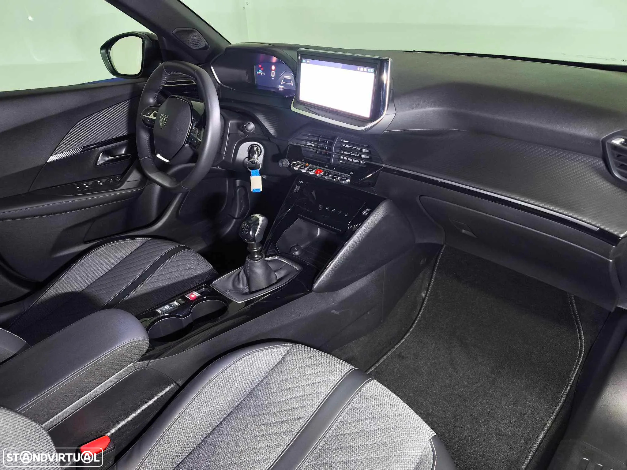 Peugeot 2008 1.2 PureTech Allure Pack - 12
