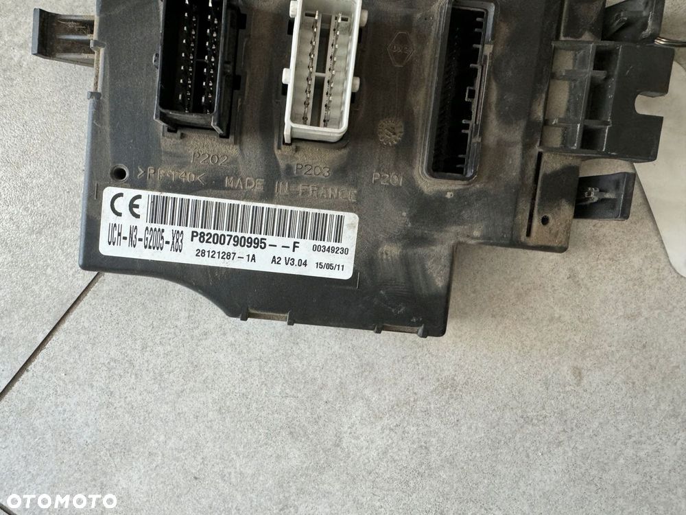 Trafic II Vivaro 2,0 DCI E5 11-14 zestaw startowy 00281017065 - 3