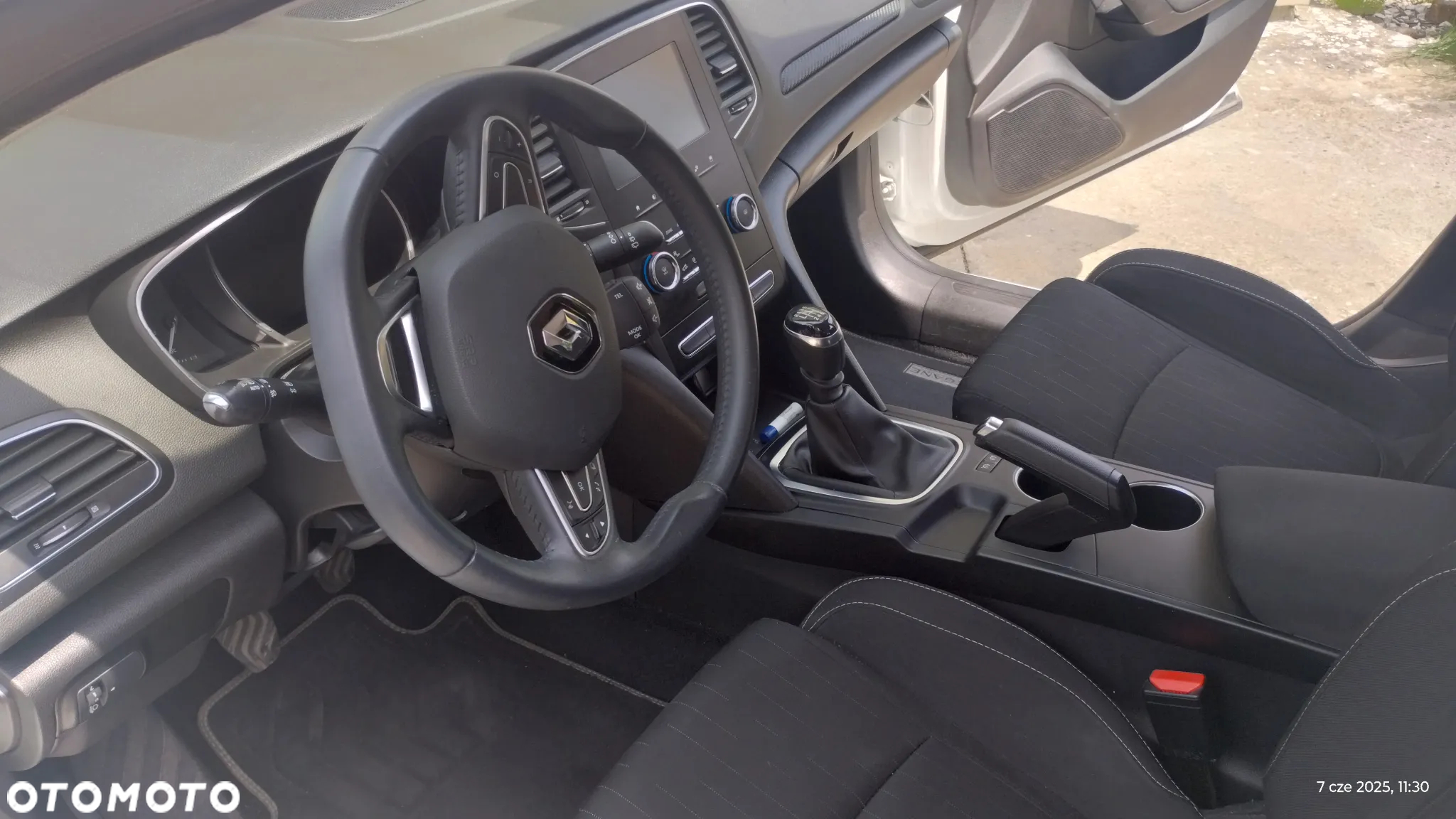 Renault Megane 1.3 TCe FAP Limited - 7